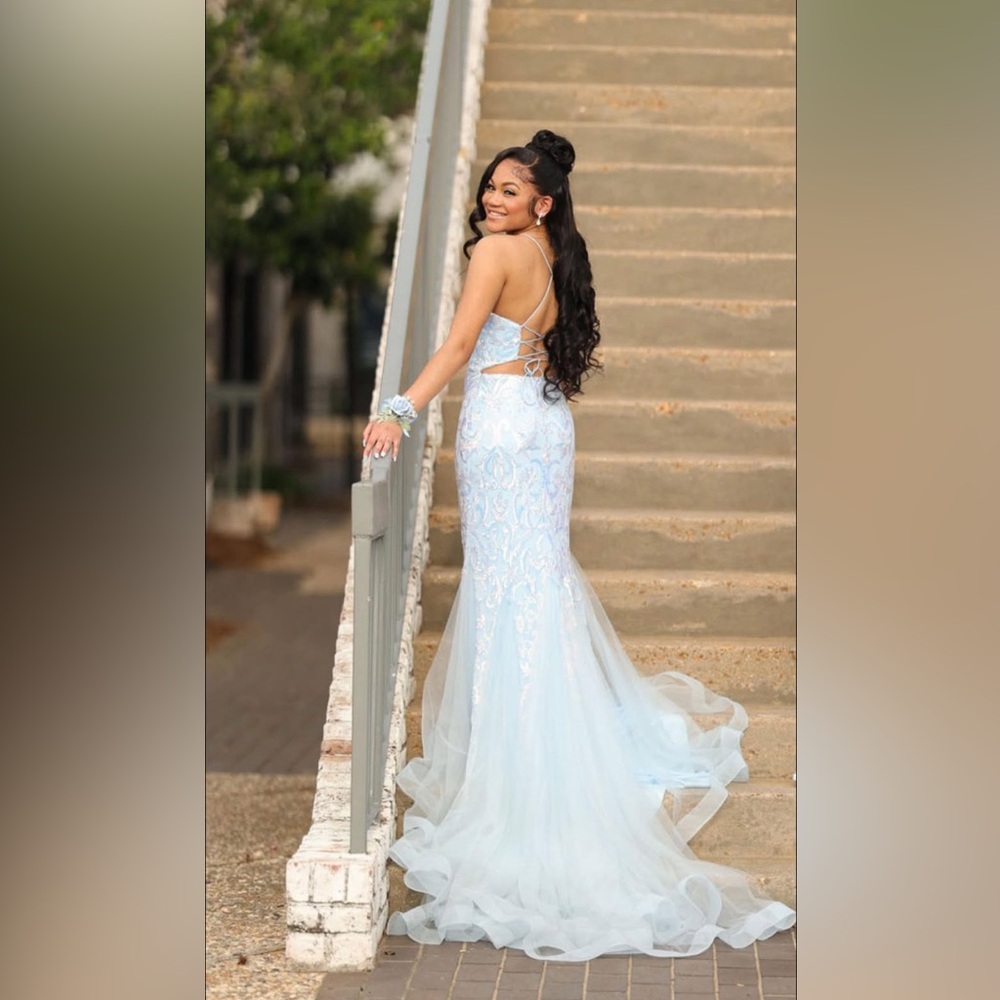 Blush Prom or Homecoming Light Blue Dress Size 0 - Picture 6 of 7